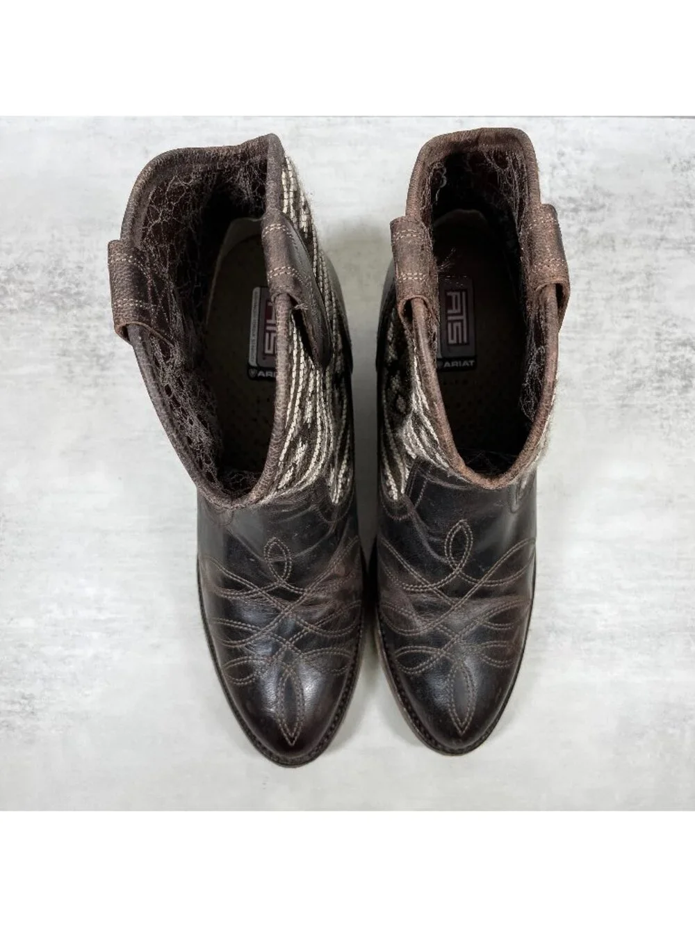 Ariat meadow aztec